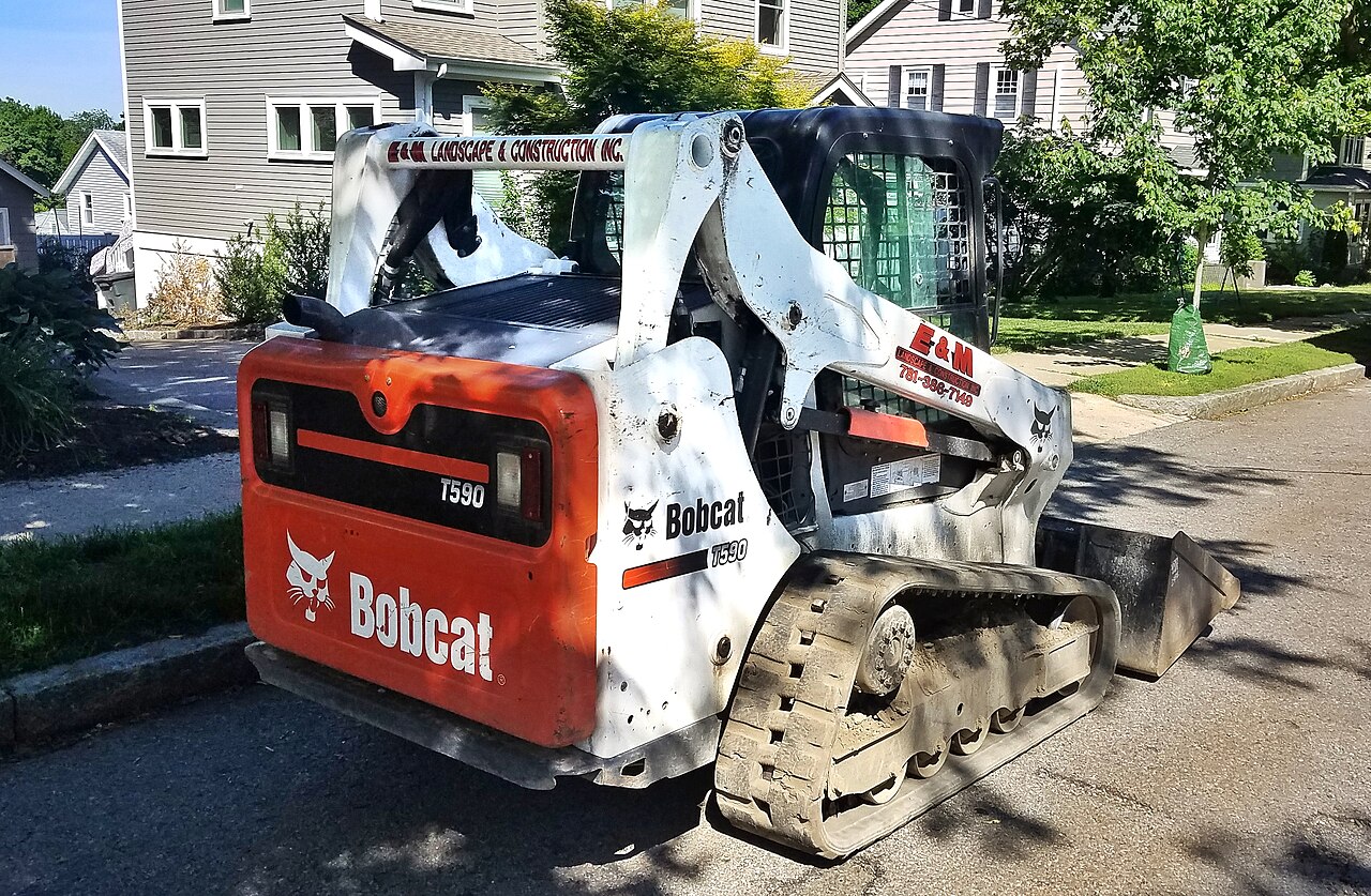 Bobcat T590