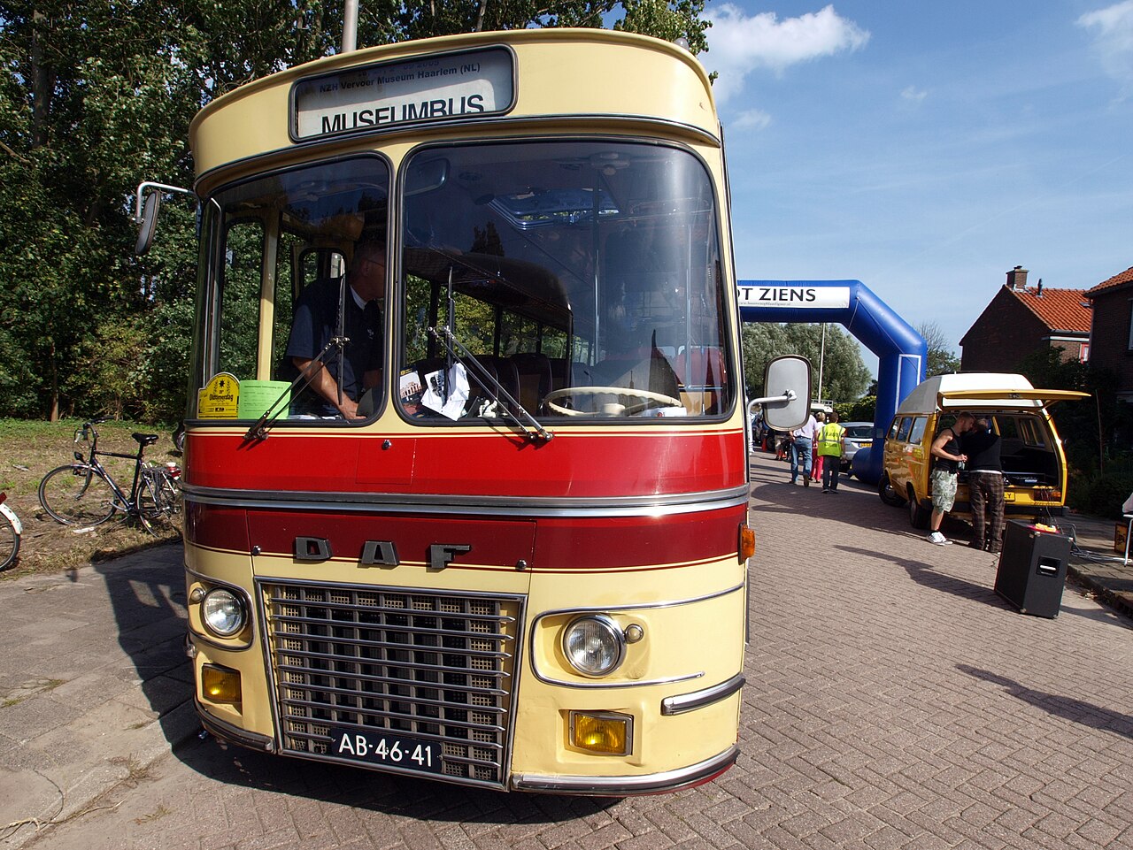 DAF MB200