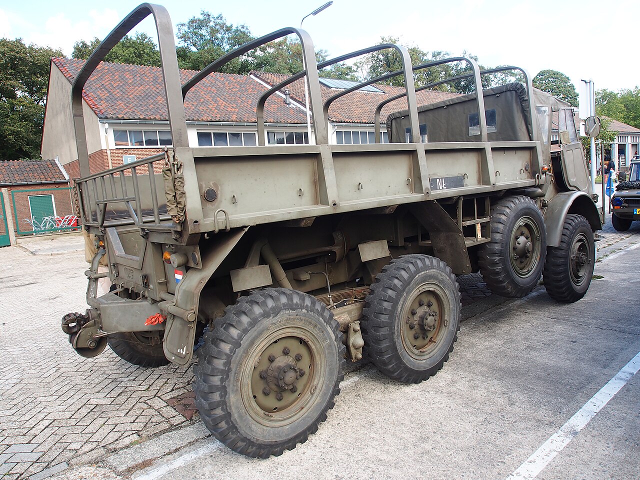 DAF YA 328