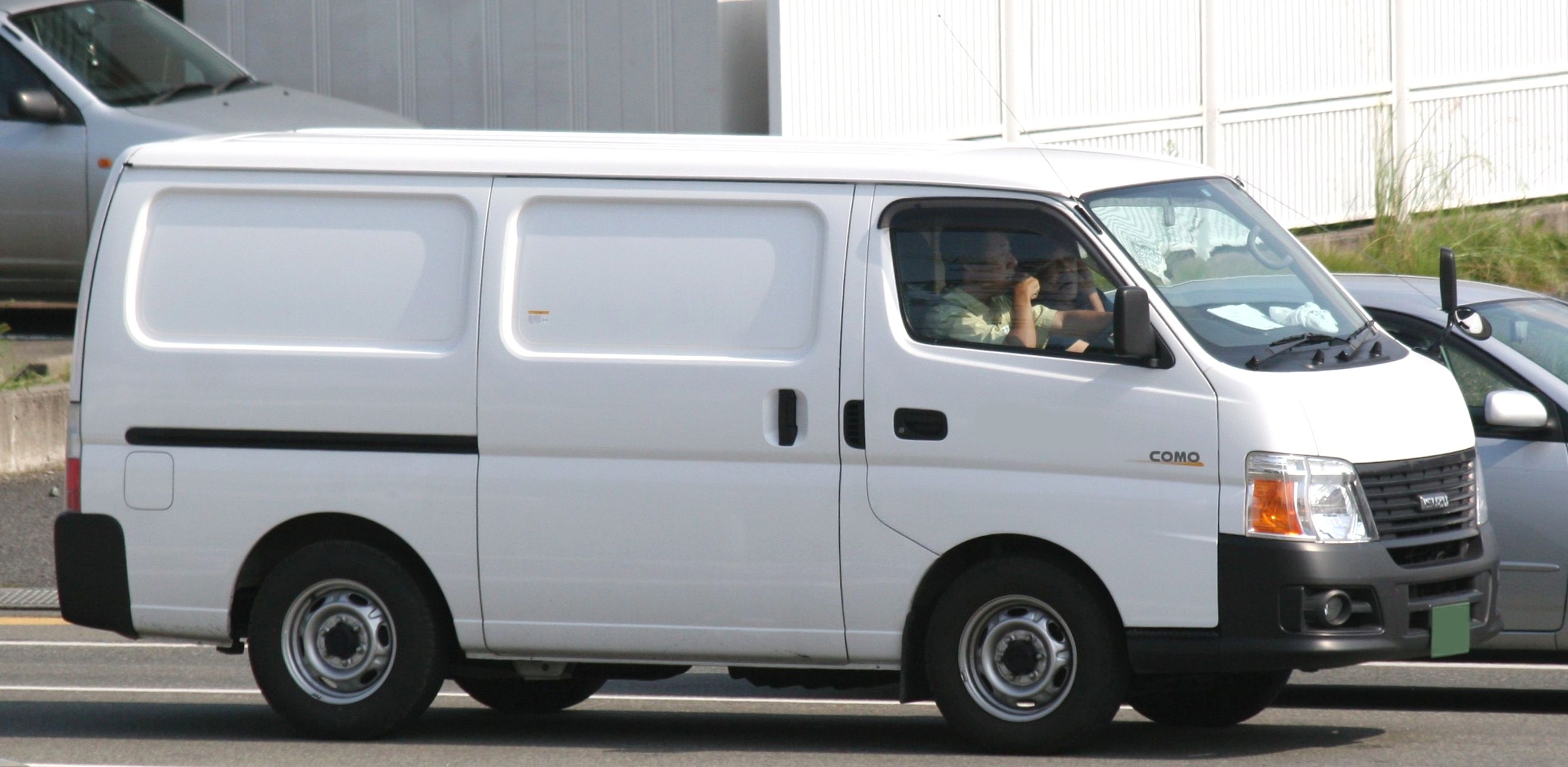 Isuzu Como