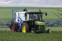 John Deere 3350