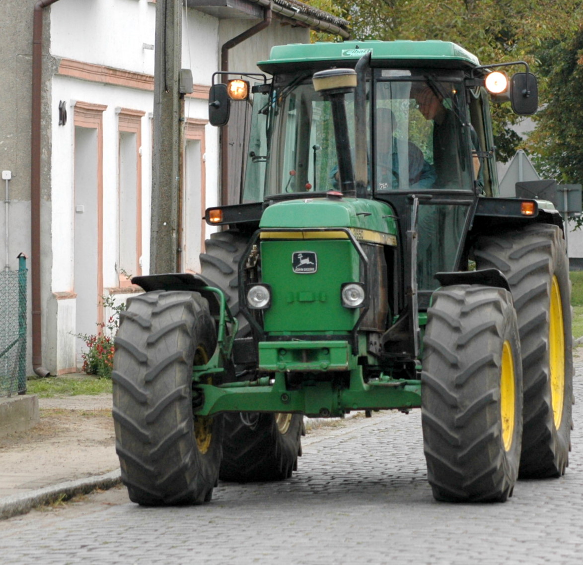 John Deere 3650