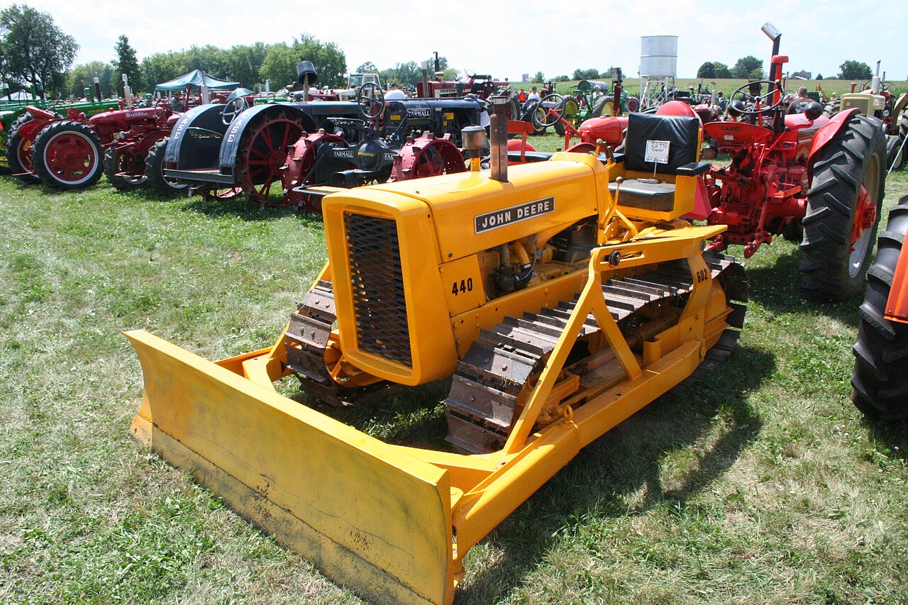 Tractor John Deere 440