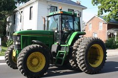 John Deere 7800