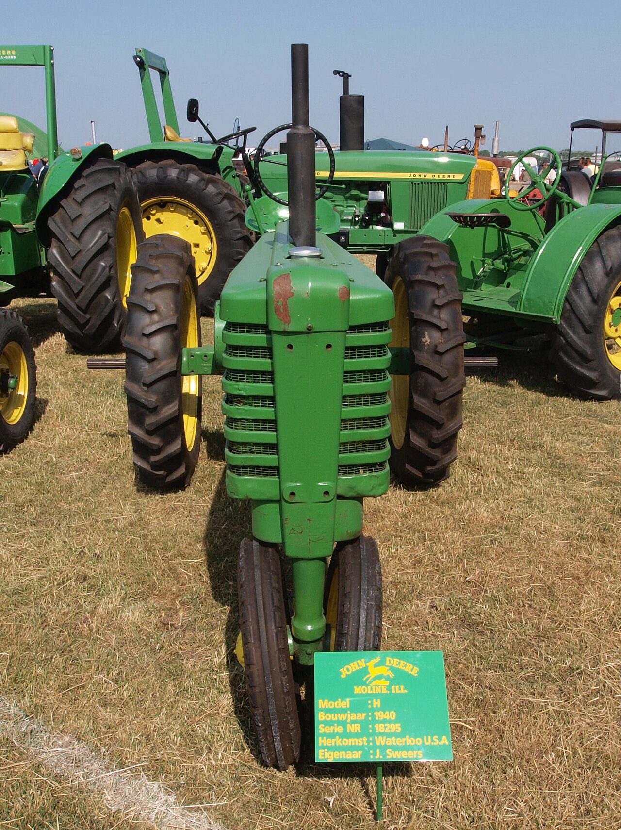 Tractor John Deere Model H