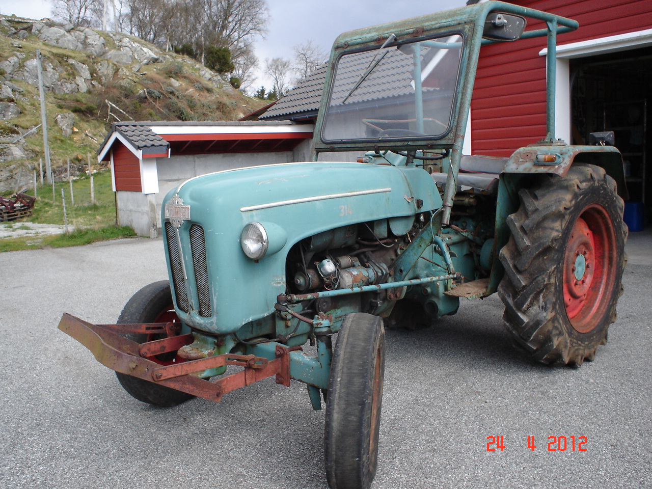 Tractor Kramer 314
