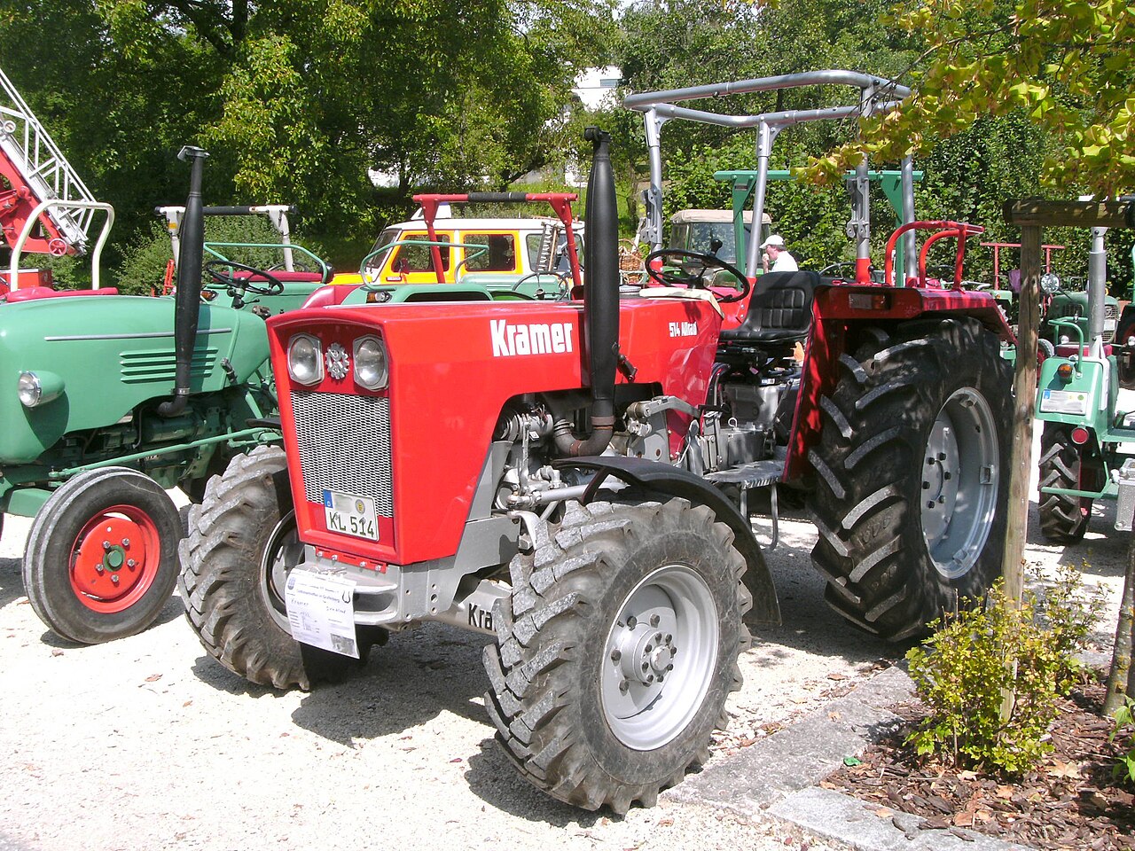 Tractor Kramer 514