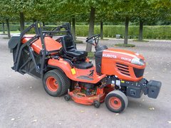 Kubota G23