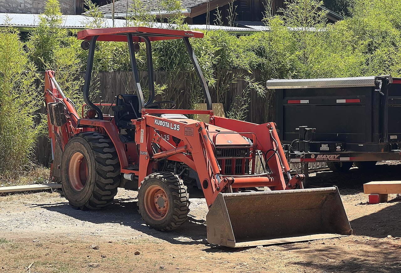 Kubota L35