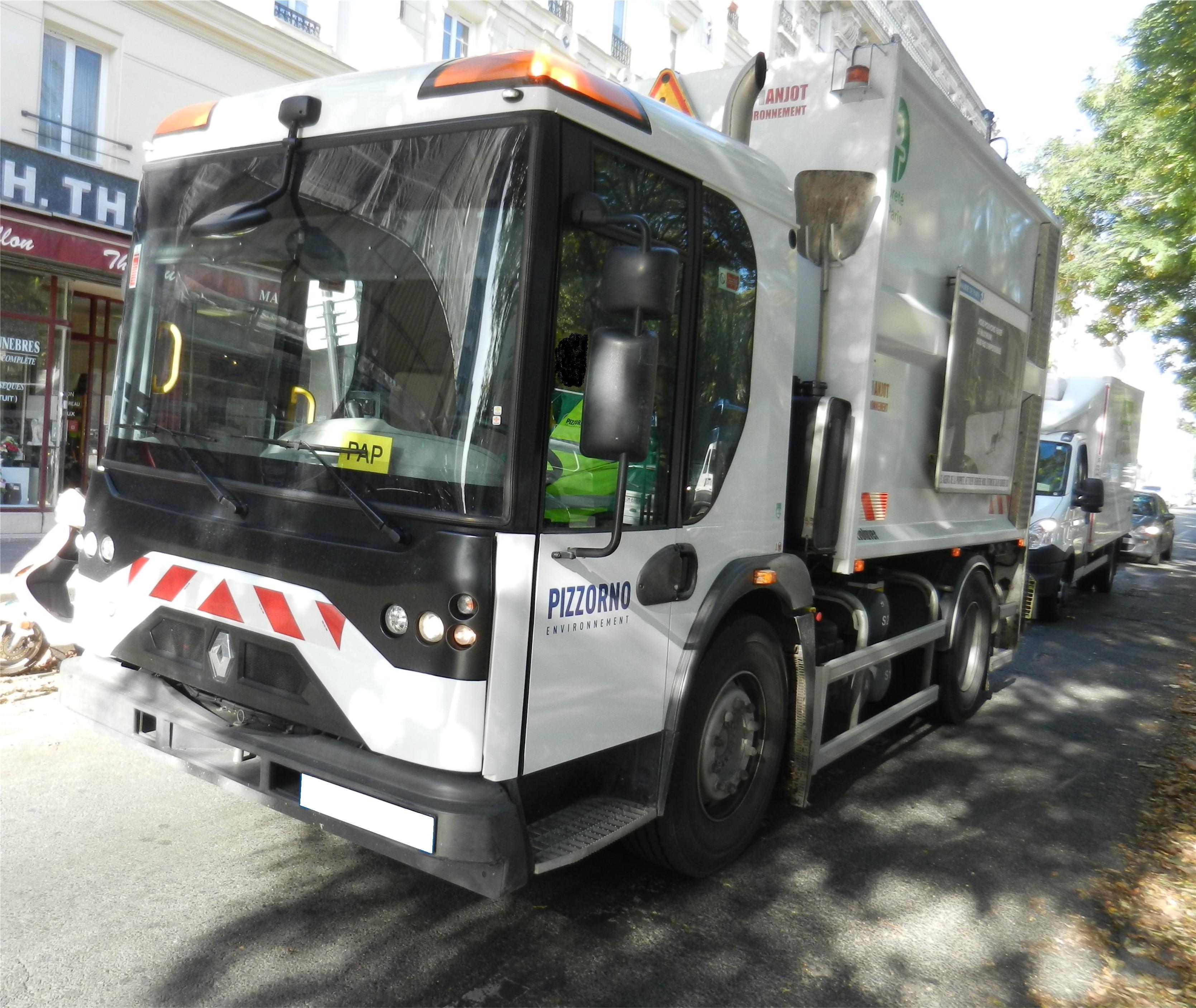 Renault Trucks Renault Access