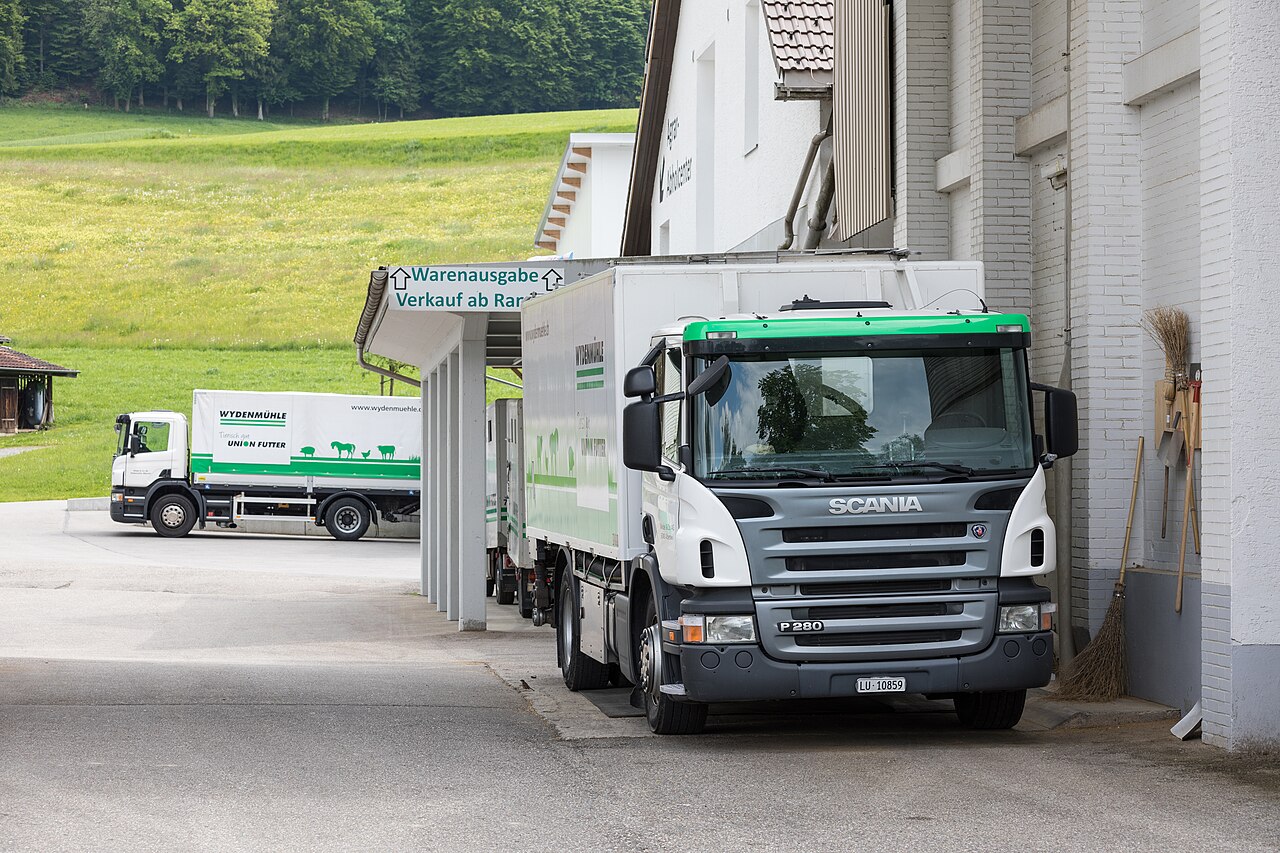 Scania P 280