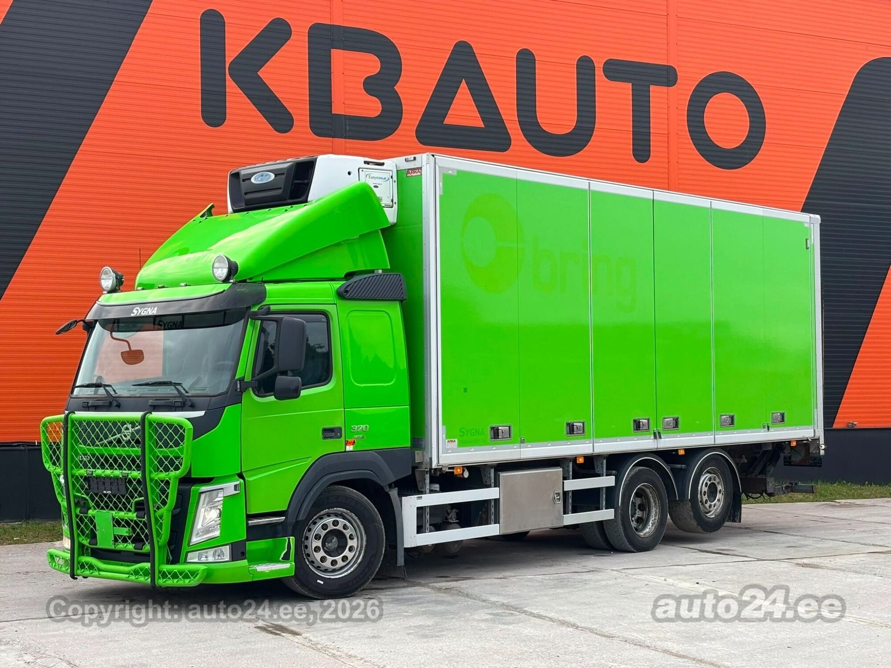 Lastwagen Volvo FM 370 6X2