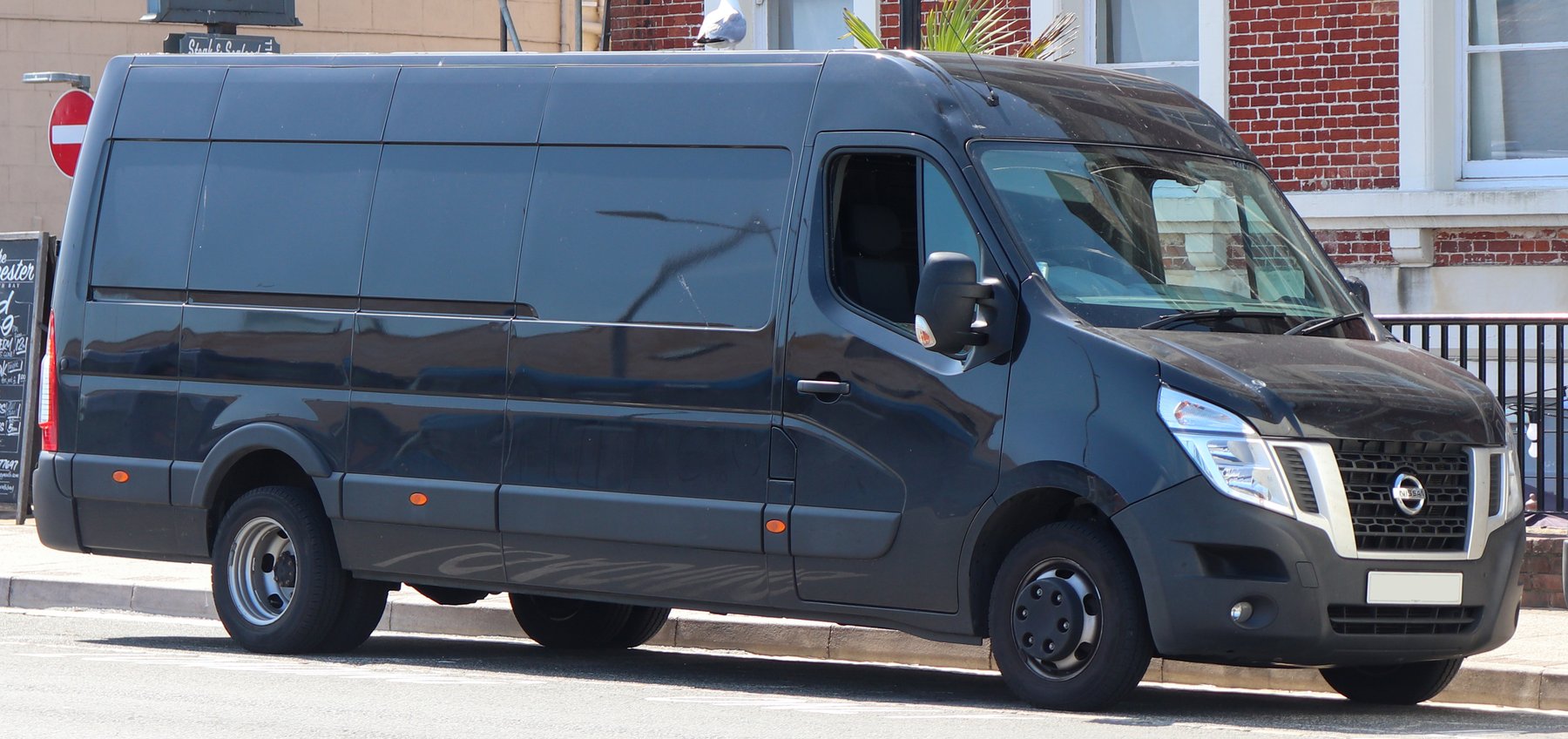 Van Nissan NV400 2,3 DCI