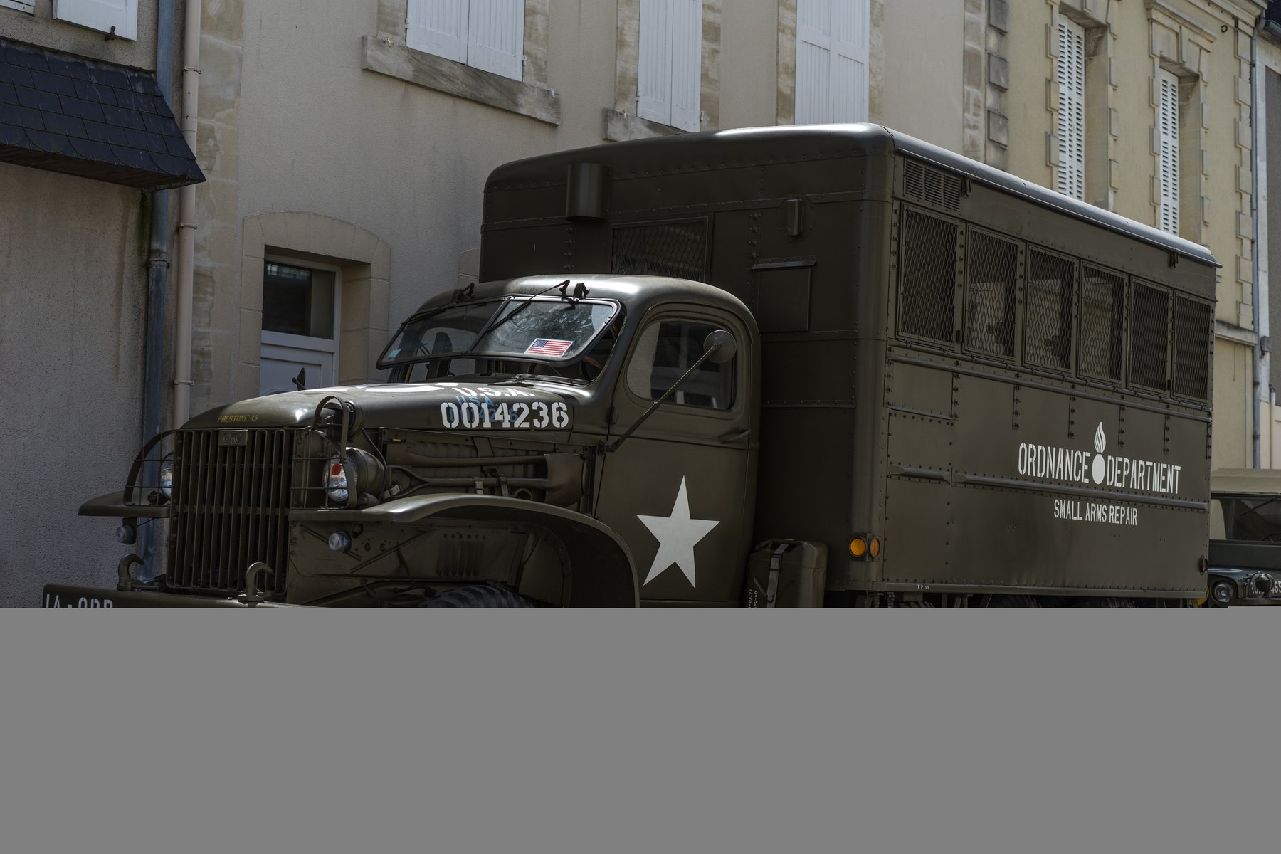 GMC 270