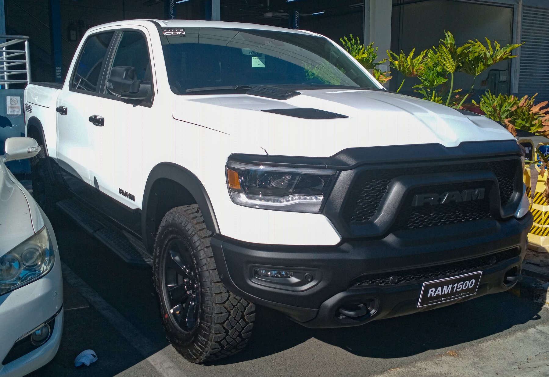 Van Ram RAM 1500 REBEL CREW CAB