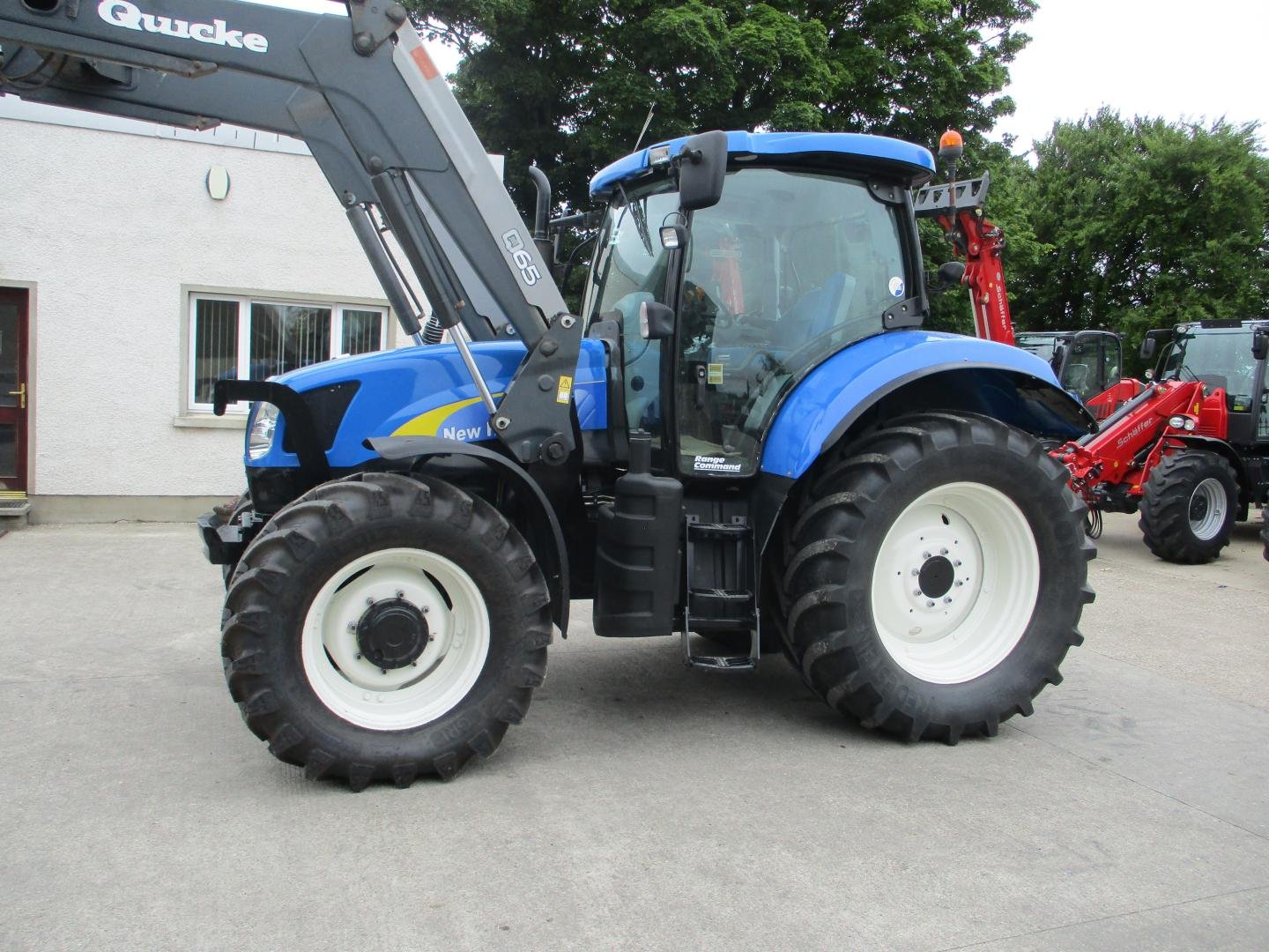 Tractor Case New Holland T 6050 Plus