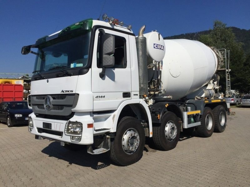 Truck Mercedes Benz ACTROS 4144 B