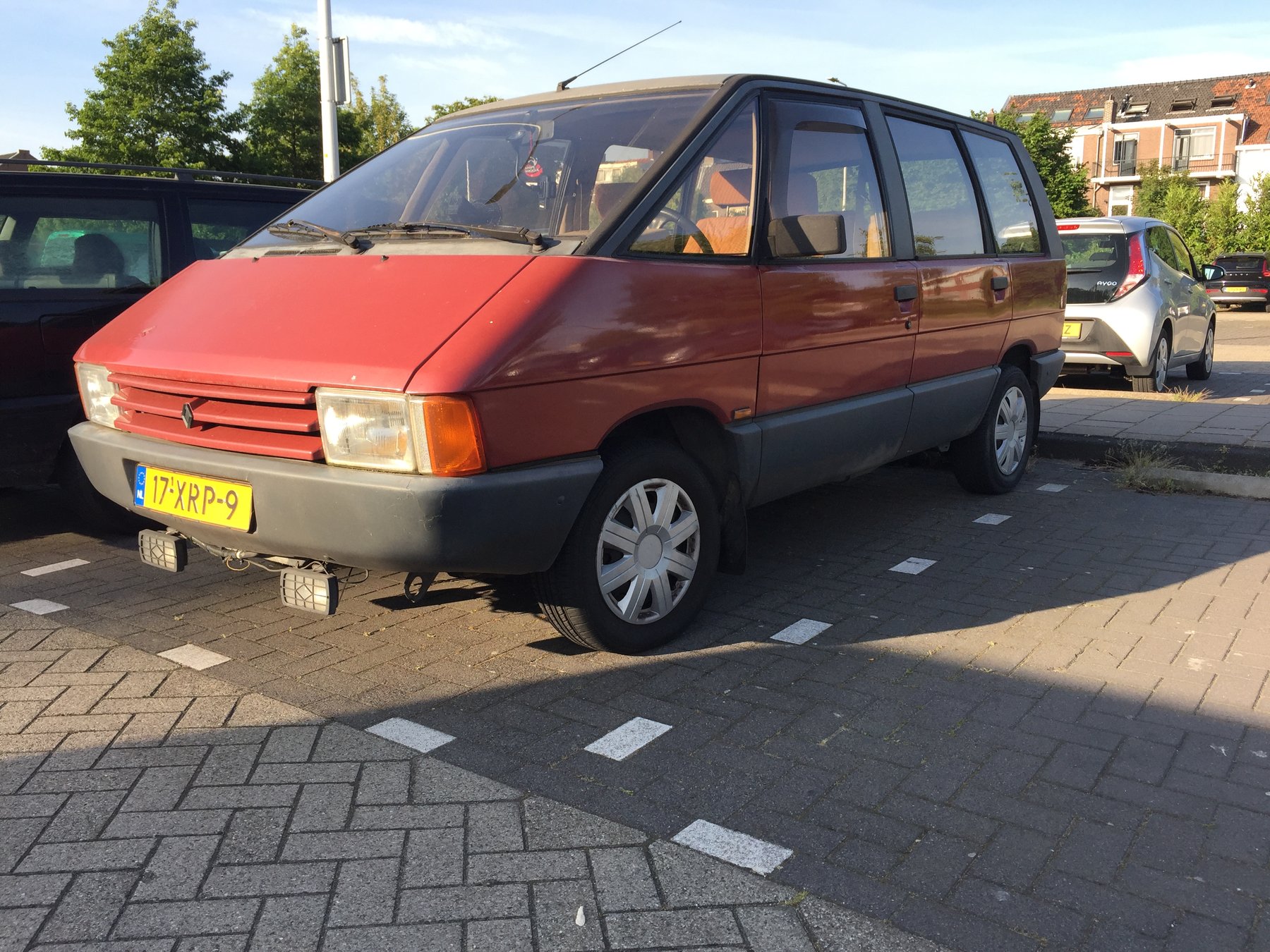 Renault 2000 GTS VAN