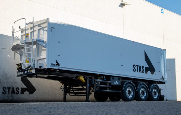Trailer Stas S300C6