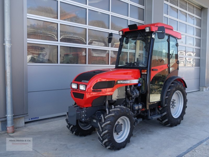 Tractor Bergmeister 864