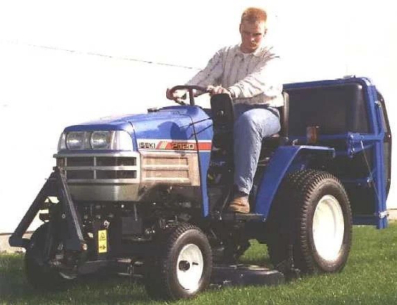 Traktor Iseki 2120