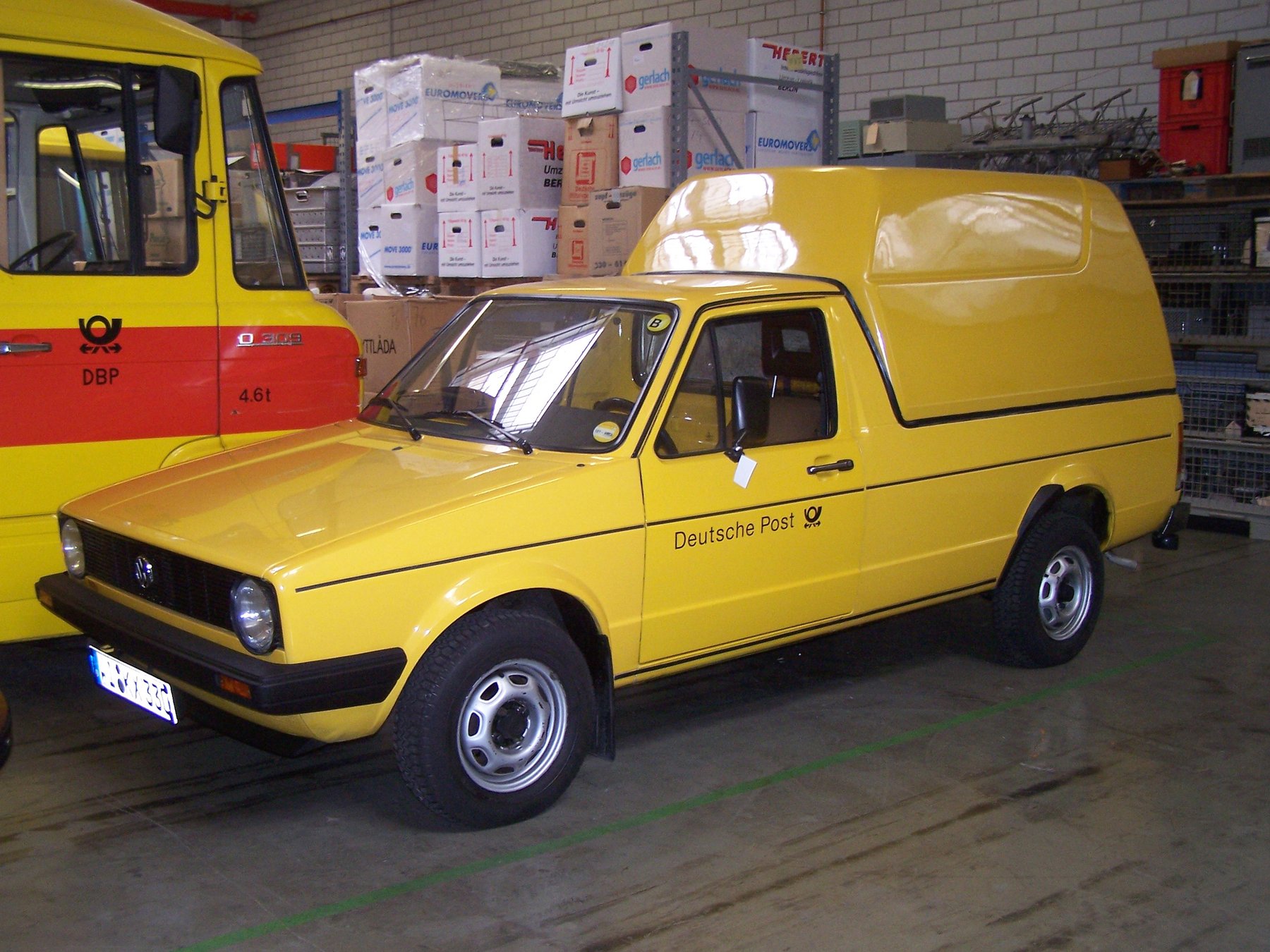 Van Volkswagen CADDY 51KW