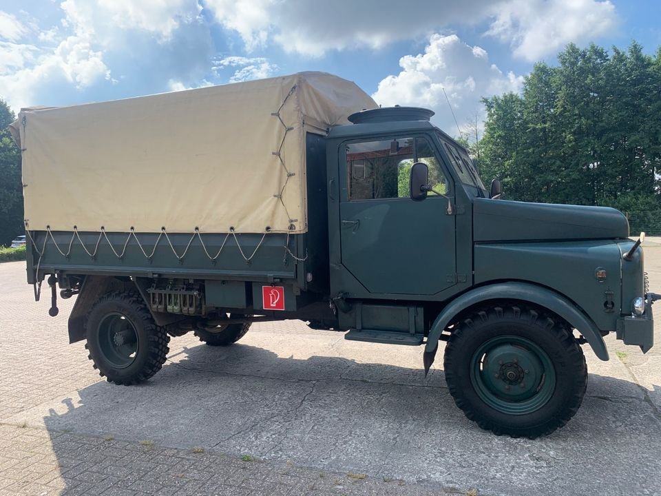 Van Hanomag L 281