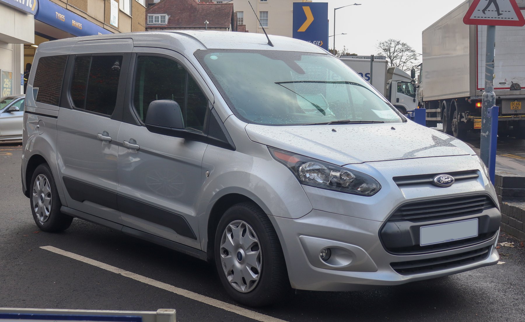 Van Ford CONNECT, 1.5TDCI (120 HK) KORT