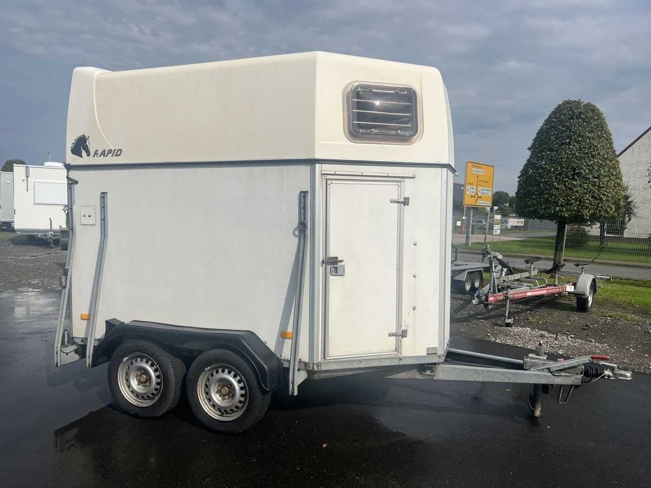 PKW-Anhänger bis 3,5 t Alutrailer 2000