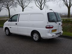 Hyundai H-1 H200 LWB 2.5 TDI