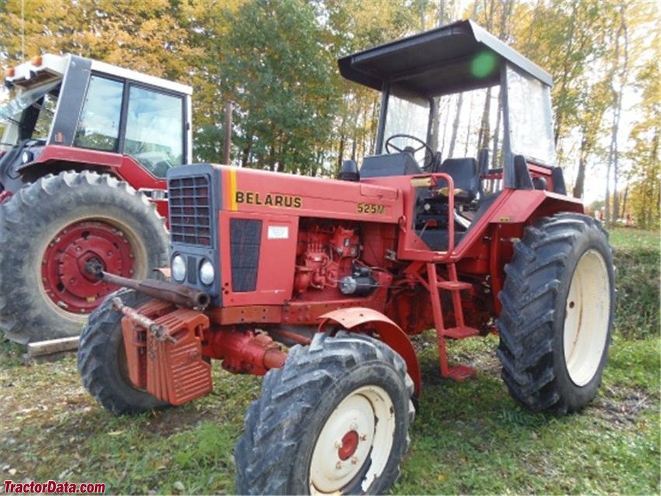 Traktor Belarus PROGRESS 525