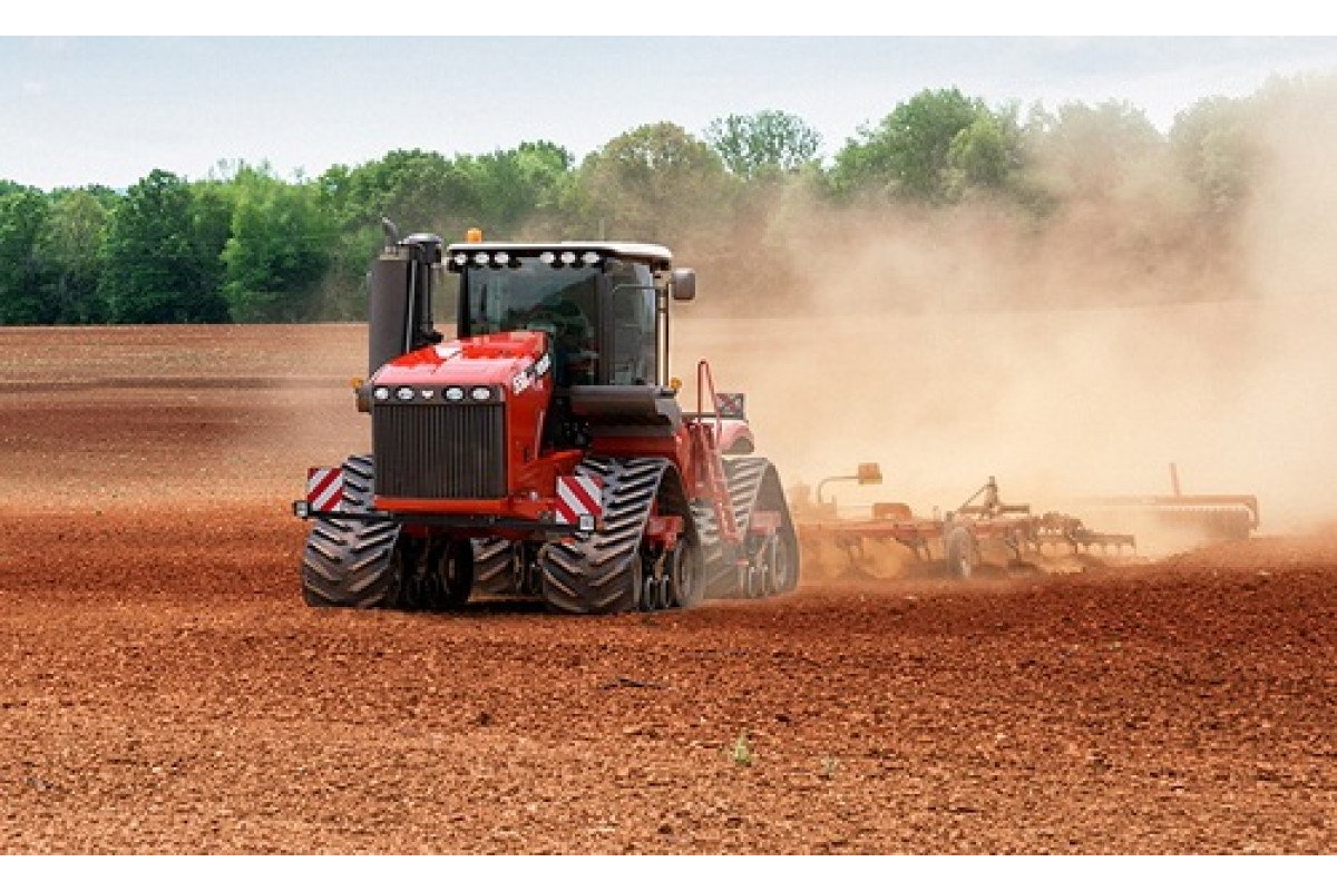 Traktor Versatile 520DT