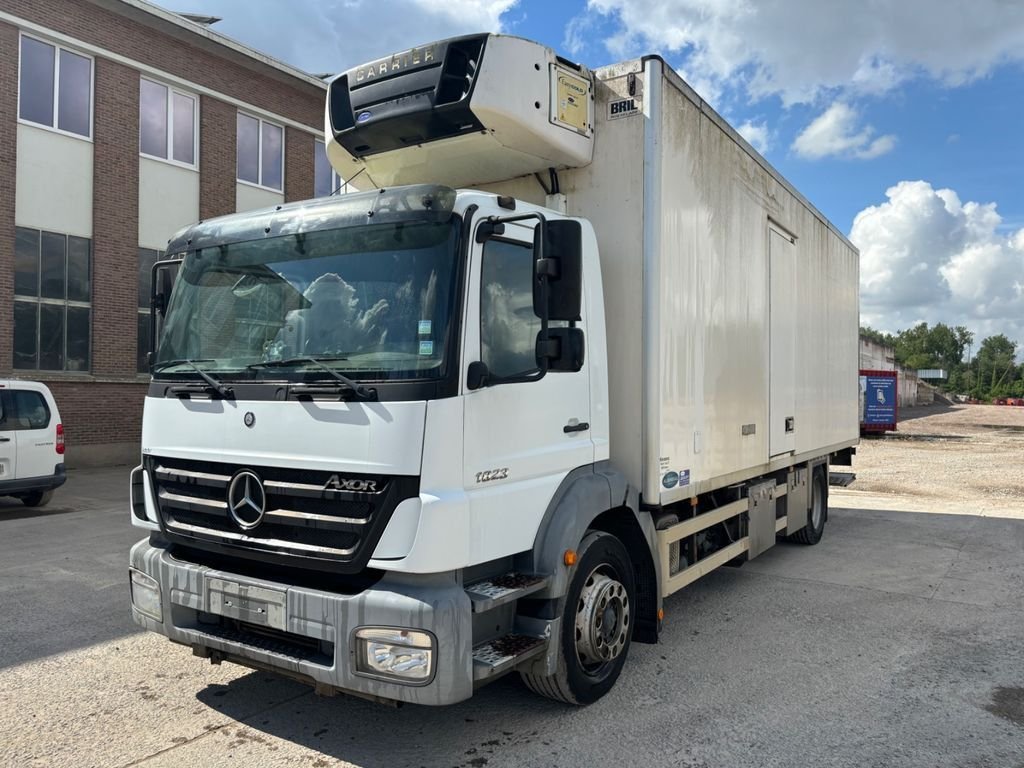 Maszyna Mercedes Benz Axor
