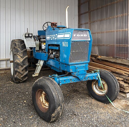 Tractor Ford 9600