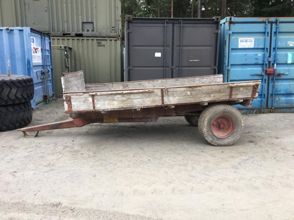 Car trailers up to 3.5 t MOELVEN Bandvagnskärra 1922A MT