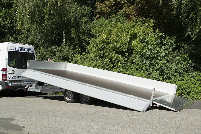 Trailer ESDA-GOTTINGEN TA 2220