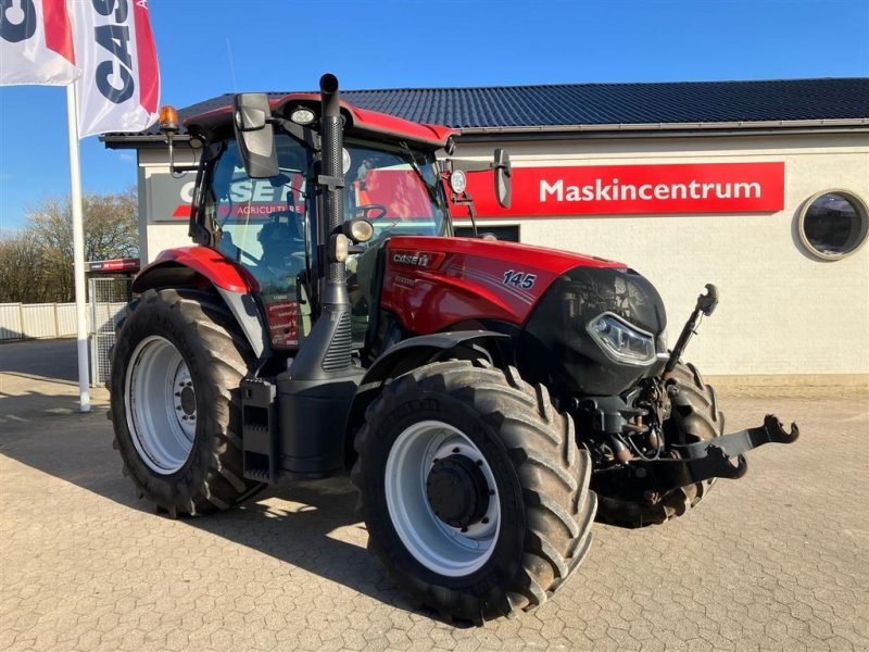 Tractor Case IH MAXXUM 145