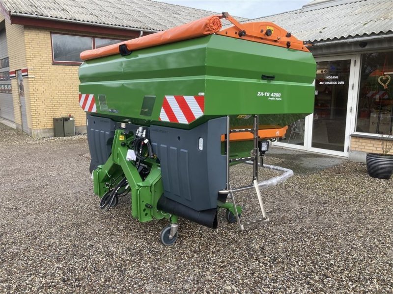 Self-build (Omavalmiste) 1200+4200