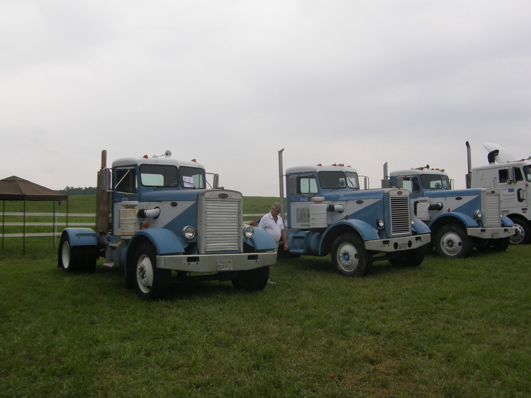 Peterbilt 281T