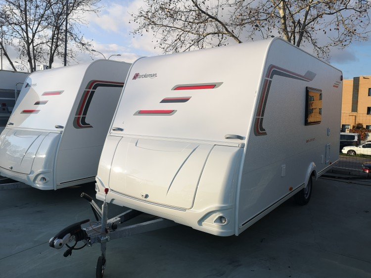 PKW-Anhänger bis 3,5 t STERCKEMAN NOVOSTAR 470 CP