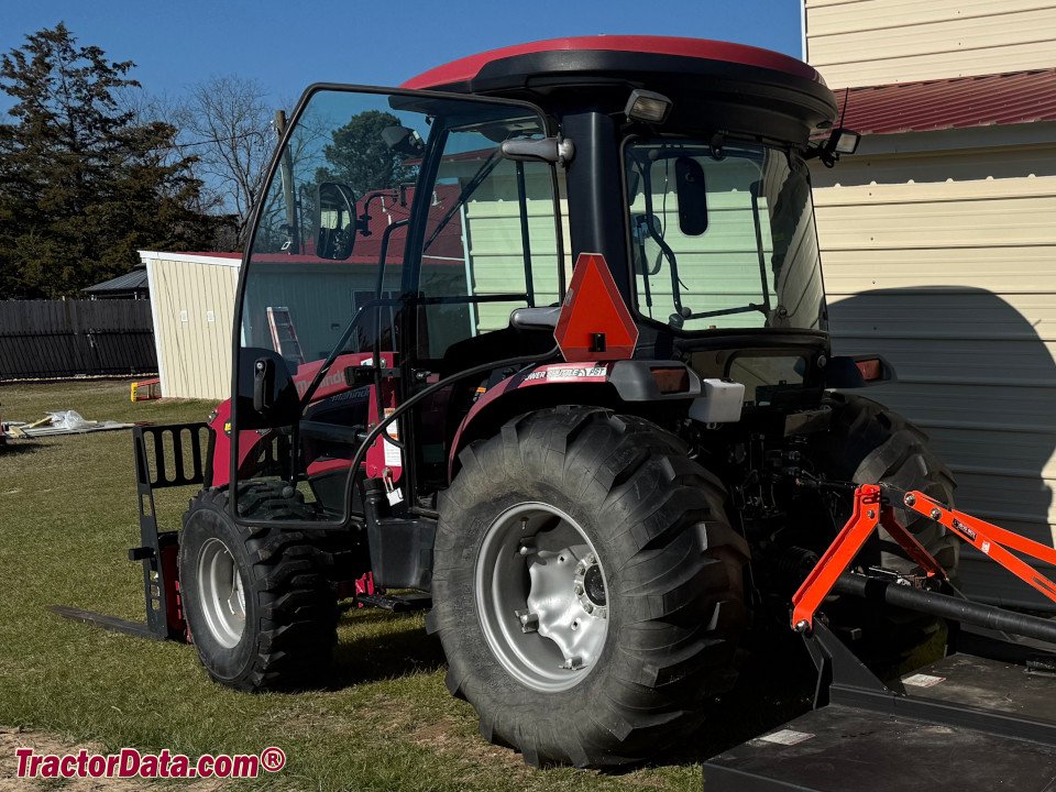Traktor Mahindra 3550