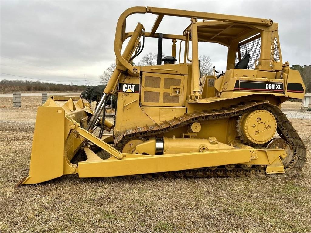 Caterpillar D6H LGP