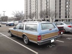 Chevrolet 5D CAPRICE ESTATE -BN35H-F