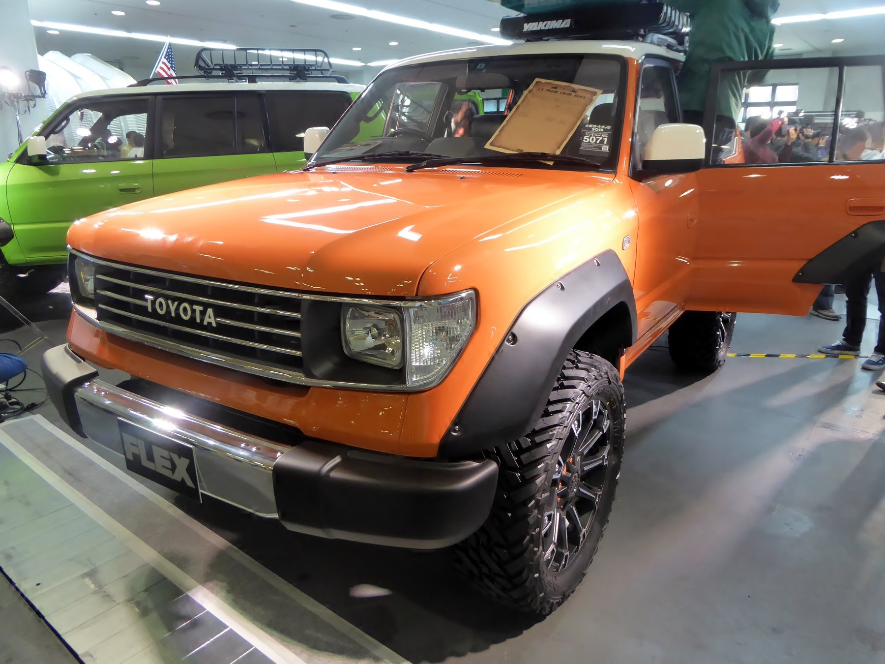 Van Toyota LANDCRUISER CUSTOM