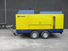Compair Przyczepy
