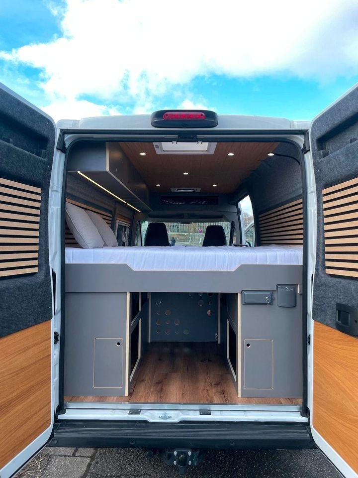 Van Peugeot 290 WOHNMOBIL