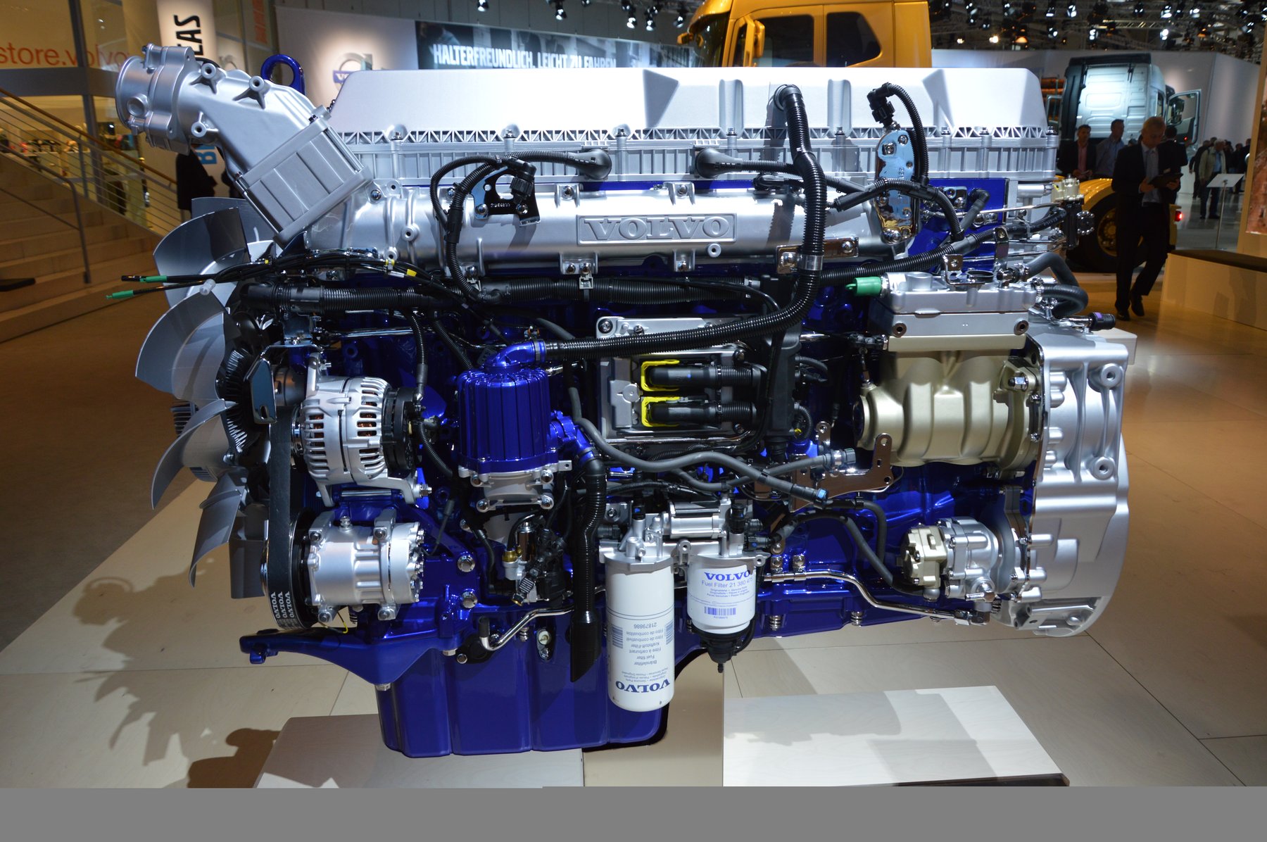 Heavy-duty on-road engines Volvo D13H - 475