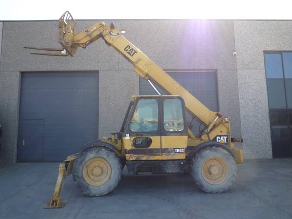 Telehandler Caterpillar TH63