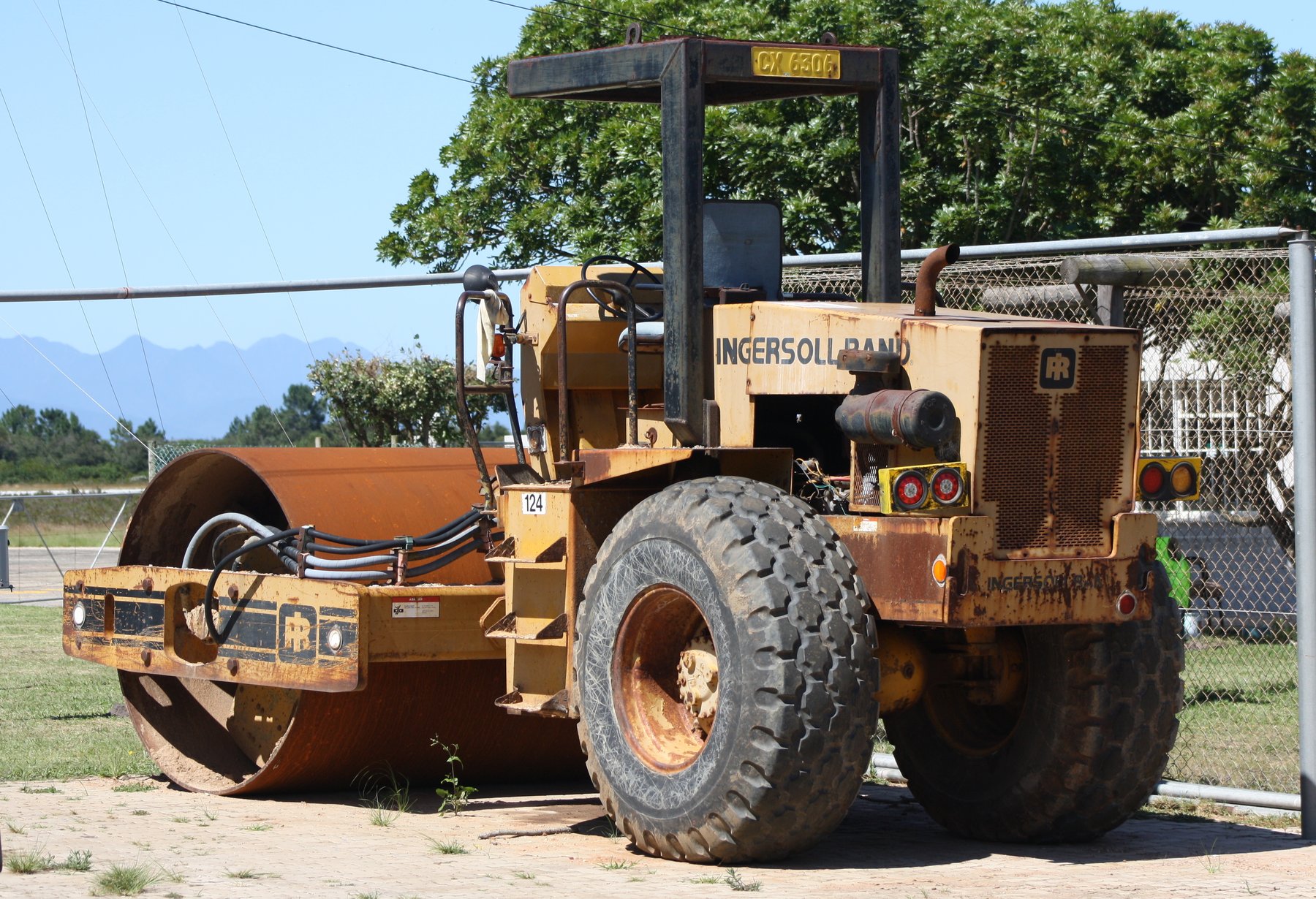 Maszyna drogowa Ingersoll Rand DD10S