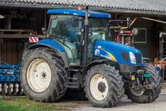 New Holland W60